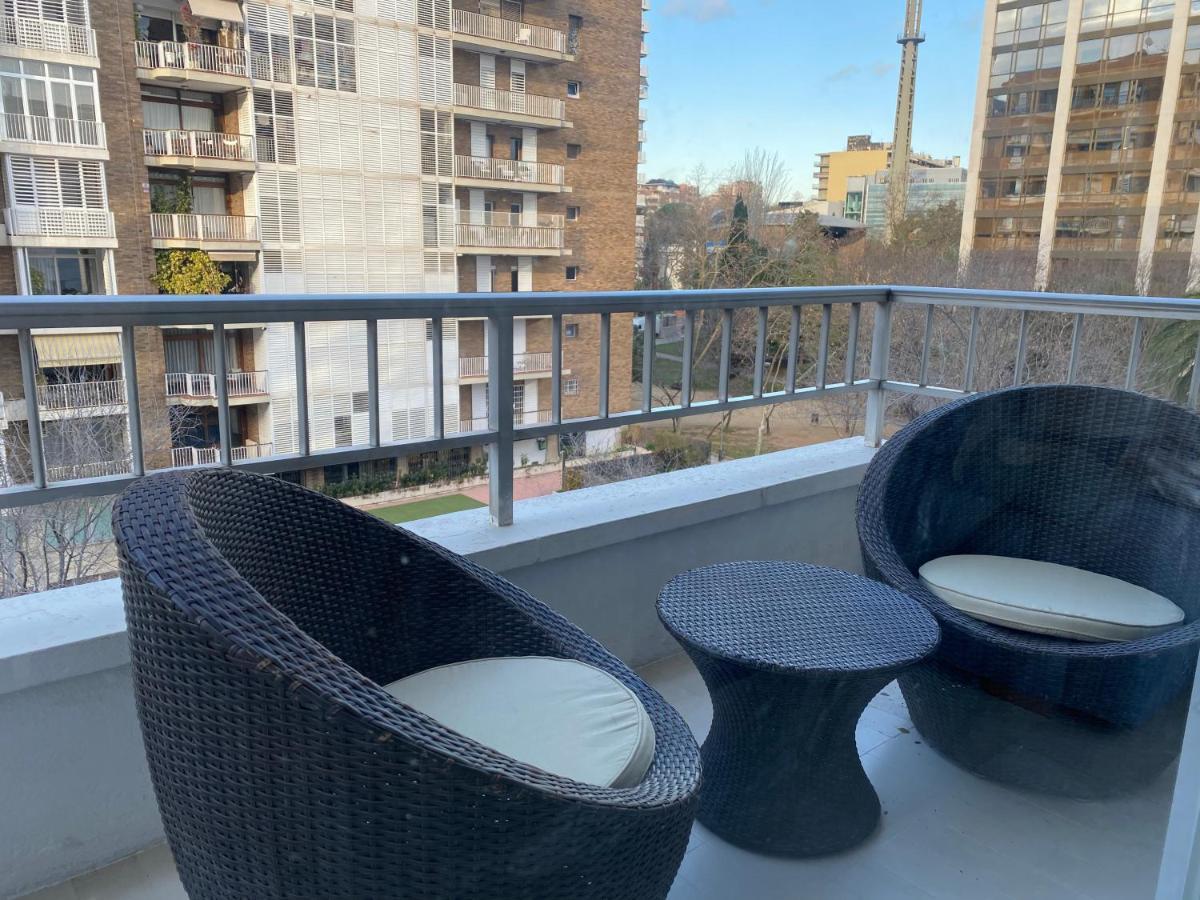 Precioso Y Tranquilo Apartamento Zona Alta Diagonal バルセロナ エクステリア 写真